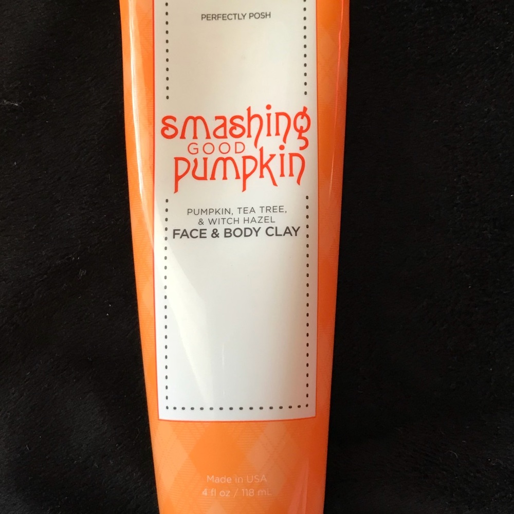 Smashing good pumpkin 🎃 face and body clay mask